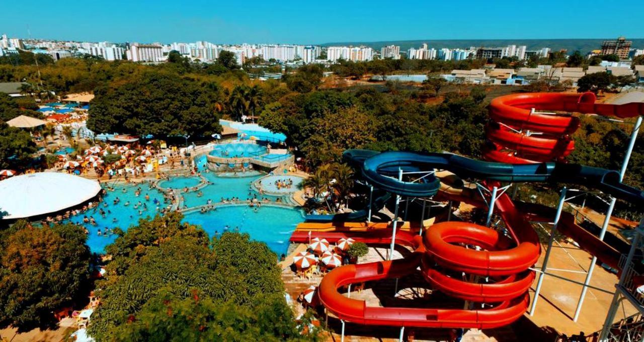 Piazza Com Acesso Ao Clube Diroma Caldas Novas Exterior photo